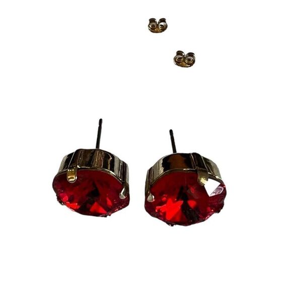 Handcrafted earrings with red Swarovski crystal - Picture 5 of 8